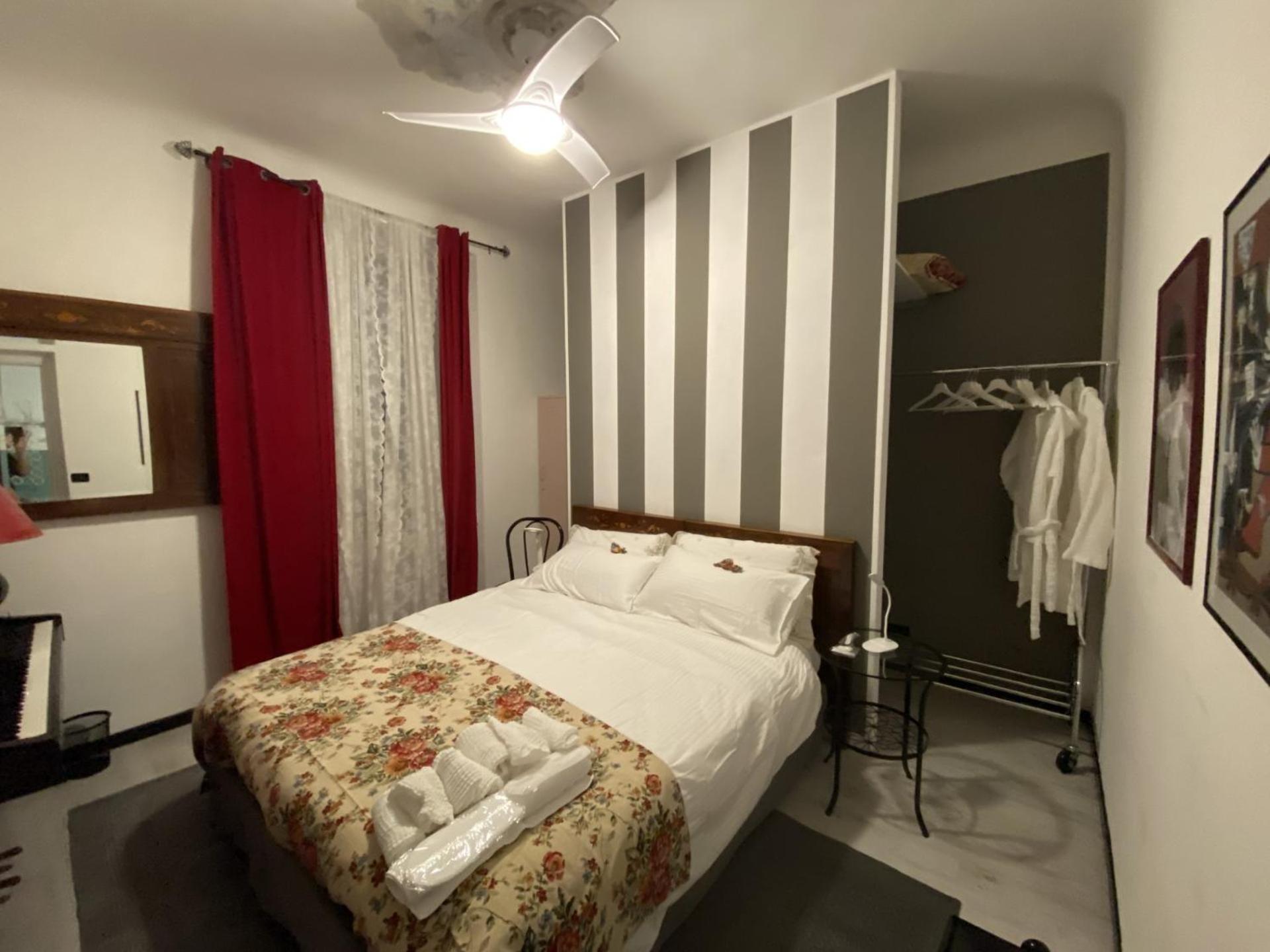 A4 Apartamento Savona Exterior foto